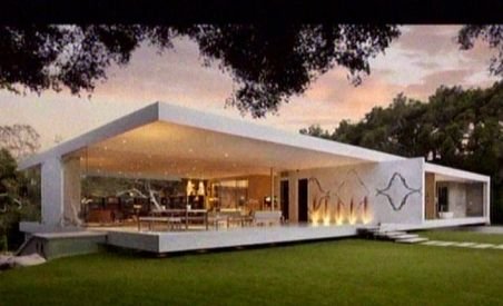 SUA. Casa cu pereţi de sticlă a unui faimos arhitect, scoasă la vânzare pentru cel puţin 35 milioane dolari (VIDEO)