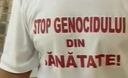 Protest în Parlament: Deputatul Tudor Ciuhodaru, tricou cu mesajul Stop genocidului din Sănătate (VIDEO)