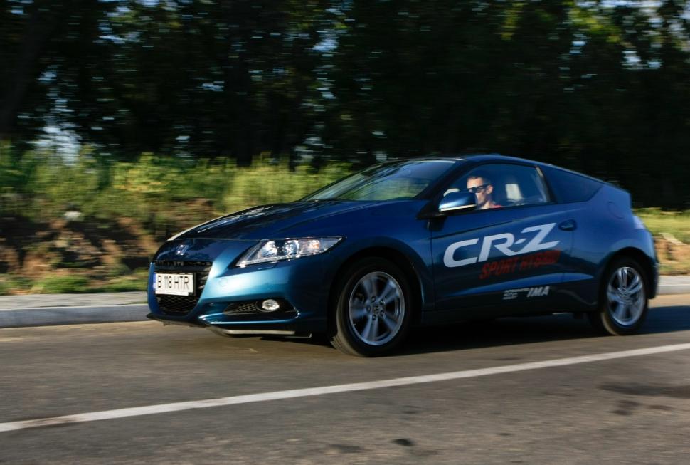 Test drive Antena3.ro. Honda CR-Z, un coupe eco-sportiv exclusivist (FOTO) 80132