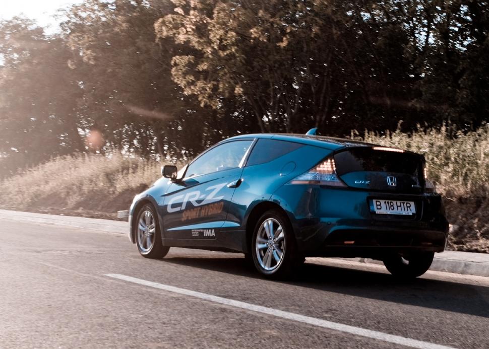 Test drive Antena3.ro. Honda CR-Z, un coupe eco-sportiv exclusivist (FOTO) 80133