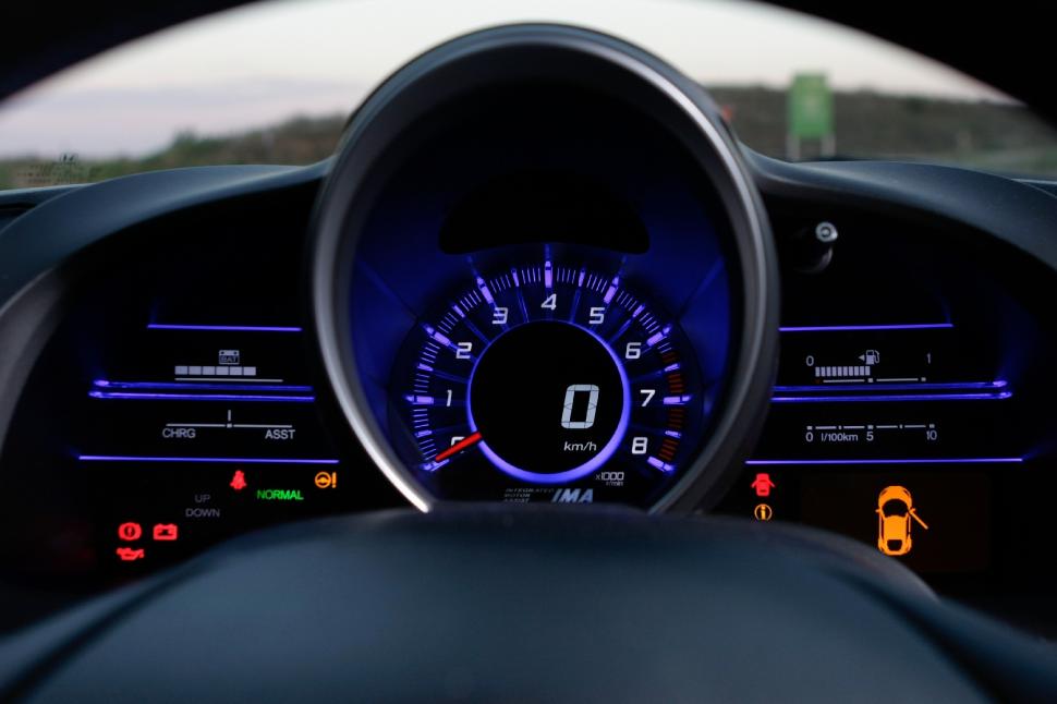 Test drive Antena3.ro. Honda CR-Z, un coupe eco-sportiv exclusivist (FOTO) 80150