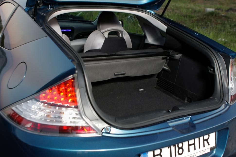 Test drive Antena3.ro. Honda CR-Z, un coupe eco-sportiv exclusivist (FOTO) 80157