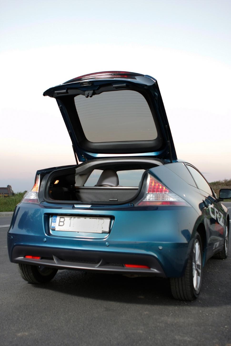 Test drive Antena3.ro. Honda CR-Z, un coupe eco-sportiv exclusivist (FOTO) 80158