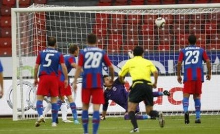 Steaua învinge Grasshopper Zurich la penalty-uri şi se califică în grupele Europa League