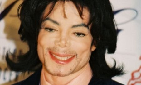 Michael Jackson ar putea fi deshumat 