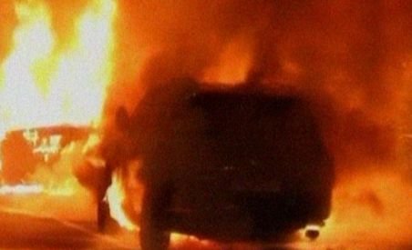 Cel puţin 16 maşini au ars la Hamburg în ultimele zile (VIDEO)