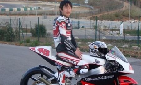 Pilotul japonez Shoya Tomizawa a murit la 19 ani, după un grav accident la San Marino GP (VIDEO)
