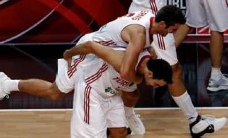 Turcia şi Slovenia defilează spre "sferturile" Campionatului Mondial de baschet