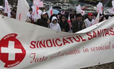 Sute de sindicalişti "Sanitas", aşteptaţi să picheteze Ministerul Sănătăţii