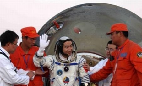 China lansează a doua sondă lunară la sfârşitul anului