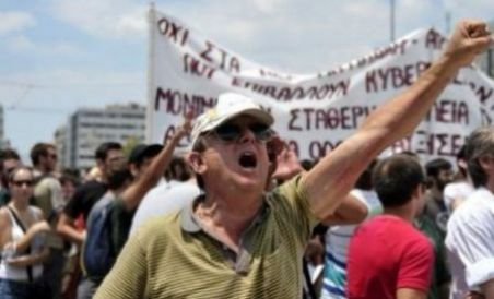 Şoferii de camion din Grecia, în grevă pe termen nelimitat