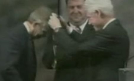 Tony Blair a primit Medalia Libertăţii de la Bill Clinton (VIDEO)
