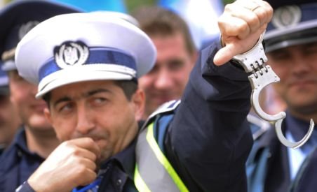 Poliţiştii se pregătesc de proteste: Intră în grevă pe 20 septembrie