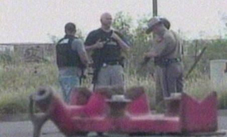 SUA. Un american a rezistat asediului poliţiştilor aproape 24 de ore (VIDEO)