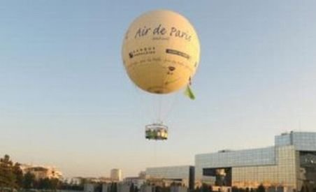 Parizienii dispun de un balon care măsoară nivelul de poluare 