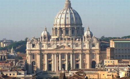 Vaticanul, anchetat pentru spălare de bani
