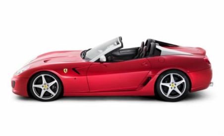 Ferrari prezintă oficial roadster-ul SA Aperta (FOTO)
