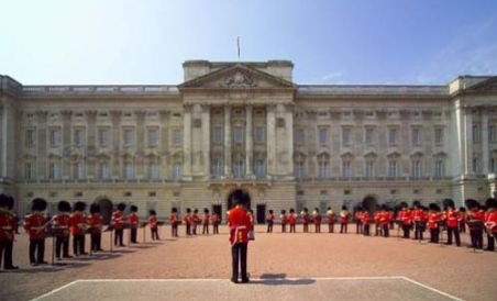 Palatul Buckingham a cerut subvenţii pentru energie din fondul pentru săraci