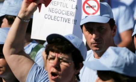 Presa rusă: România se apropie de colaps. Afaceriştii români s-ar putea "refugia" în Moldova
