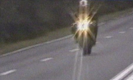 Constanţa. Un motociclist, prins de radar cu o viteză de 215 km/h, pe un drum cu limită de 90 (VIDEO)