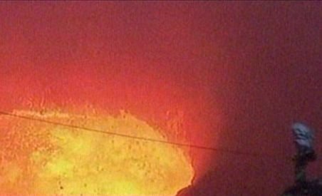 Erupţie filmată din interiorul vulcanului (VIDEO)