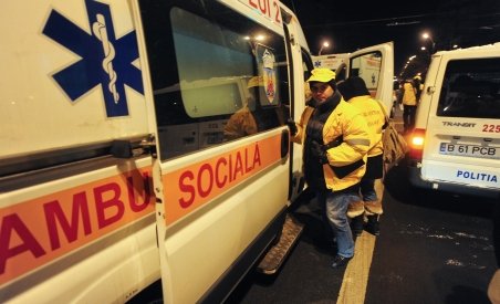 Infotrafic. Grav accident rutier în Popeşti Leordeni, soldat cu doi morţi şi 13 răniţi