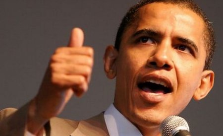 Barack Obama, întrerupt de protestatari în timpul unui discurs electoral