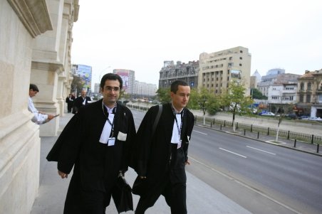 Botoşani. Tribunalul a rămas fără bani pentru plata avocaţilor din oficiu