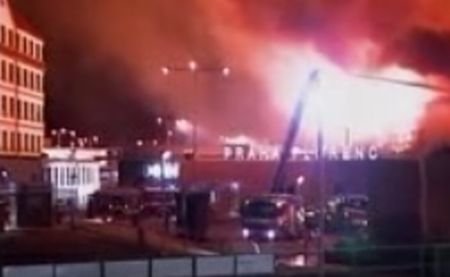 Nouă morţi în urma unui incendiu din centrul capitalei cehe