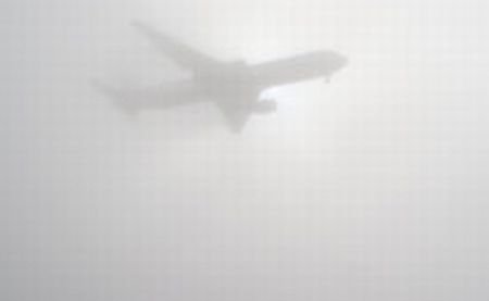 Timişoara. Activitatea pe aeroport a revenit la normal. 22 de curse au fost afectate de ceaţă
