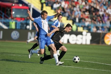 Universitatea Craiova învinge Unirea Urziceni cu 2-1