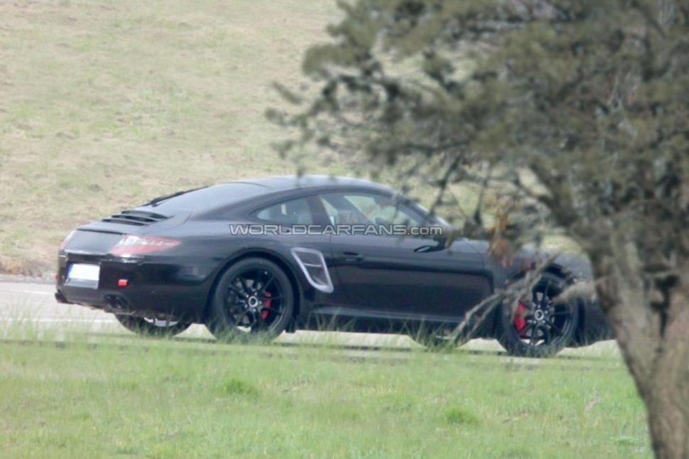 Porsche 911 2012, în fotografii spion 81137