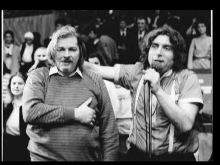 A murit Adrian Păunescu. Ultimul îndemn al poetului: "Purtaţi-vă de grijă, fraţii mei" 81216