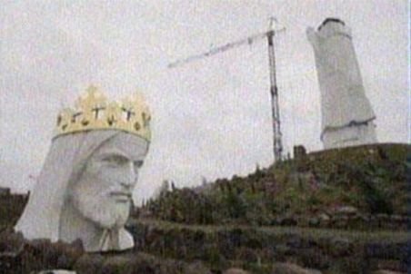 Polonezii construiesc cea mai mare statuie a lui Iisus din lume: 33 metri