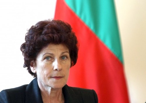 Guvernul bulgar îngheaţă pensiile până în 2013