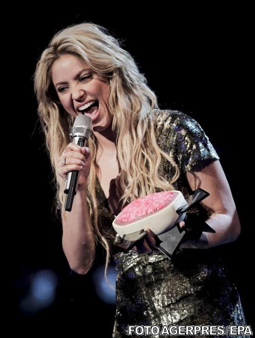 MTV Europe Music Awards: Lady Gaga a câştigat trei premii. Eva Longoria s-a îmbrăcat în şuncă  81387