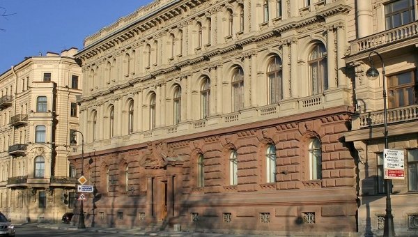Palat din Sankt Petersburg, scos la licitaţie pentru 16,5 milioane de euro