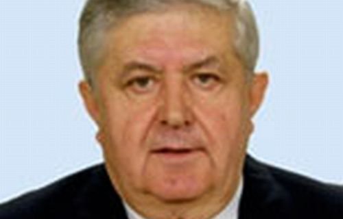 Senatorul Gavril Mîrza vrea să închidă &quot;magazinele de vise&quot; după moartea suspectă a nepotului său