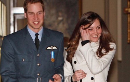 Prinţul William se va căsători cu prietena lui, Kate Middleton, în vara anului viitor