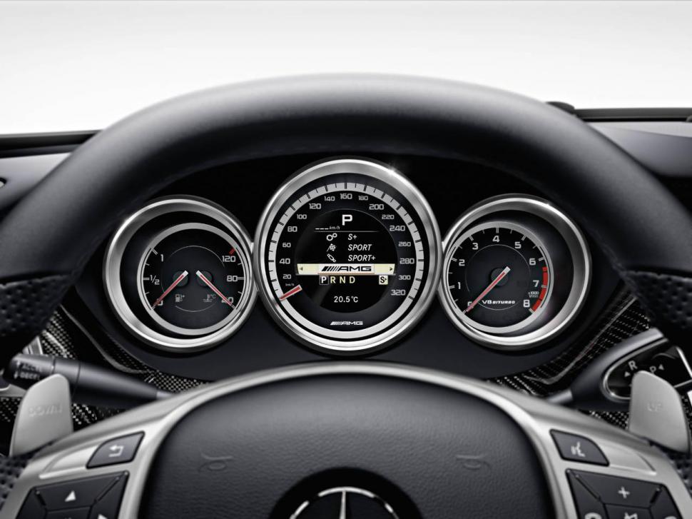 Mercedes CLS 63 AMG, prezentat oficial la Los Angeles 82121