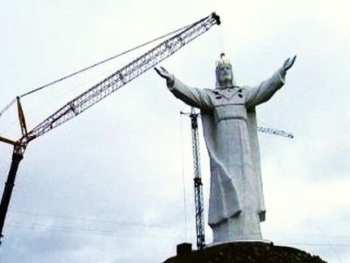 Cea mai înaltă statuie a lui Iisus, dezvelită în Polonia