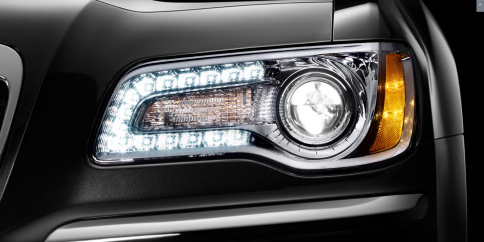 Chrysler 300 2012, prezentat pe un site teaser 82605