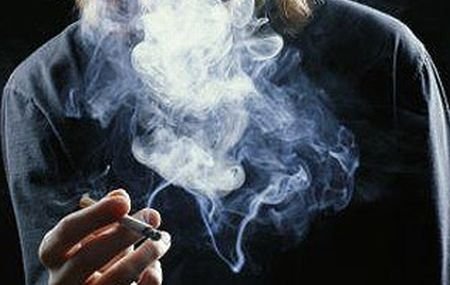 Peste 600.000 de oameni mor anual din cauza fumatului pasiv
