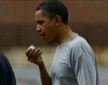 Barack Obama a avut nevoie de 12 copci după un meci de baschet cu prietenii