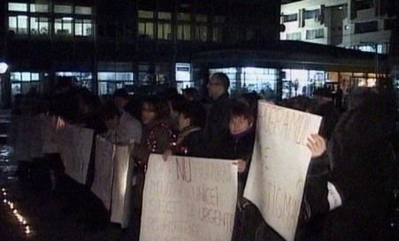 Târgovişte. Peste 40 de cadre medicale au protestat, nemulţumiţi de mutarea secţiei de psihiatrie