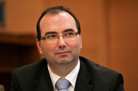 Directorul general OTP Bank România: Sistemul bancar ar putea înregistra şi anul viitor pierderi