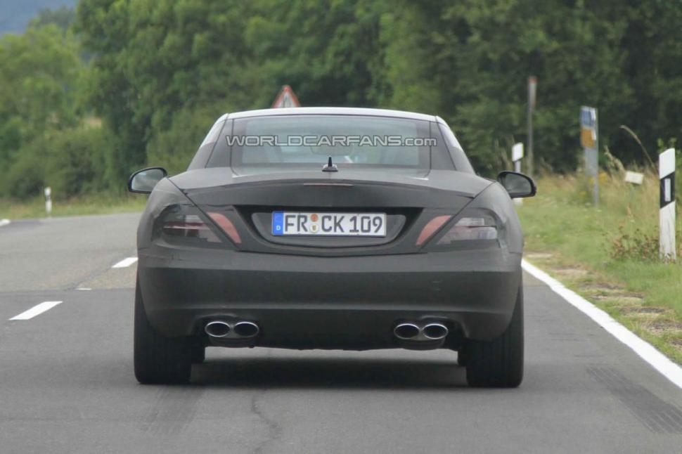 Mercedes SLK 2012, prezentat într-un clip publicitar 83341