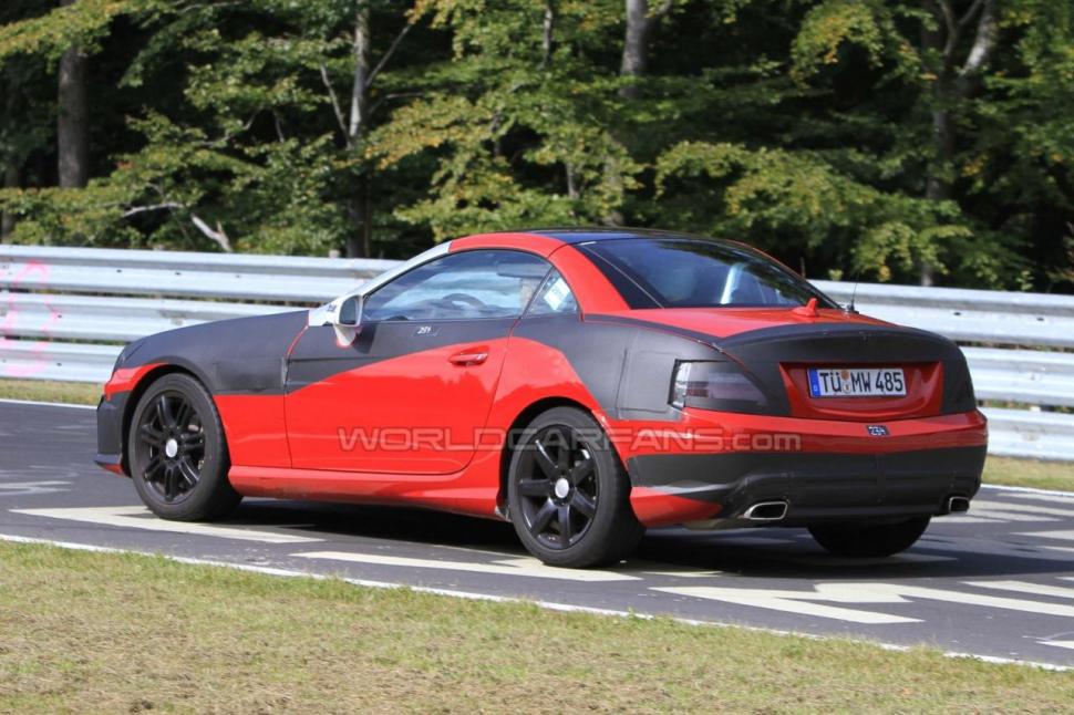 Mercedes SLK 2012, prezentat într-un clip publicitar 83344