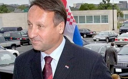 Fost ministru al Apărării din Croaţia, condamnat la închisoare pentru deturnare de fonduri