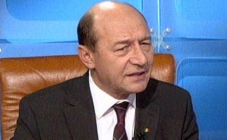 Băsescu: Soluţia Guvernului privind indemnizaţia împacă toate opţiunile 